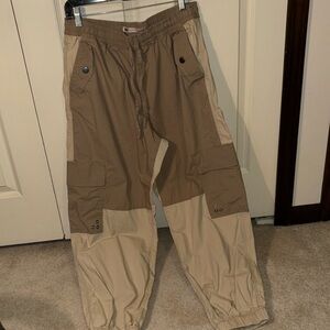 NWOT Parachute cargo pants color block size L